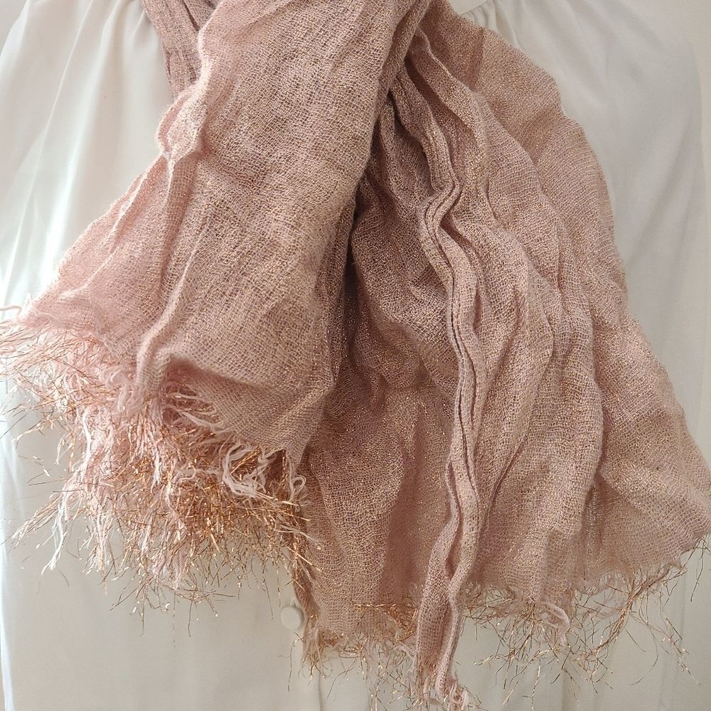 Scarf  - Picture 9 of 10